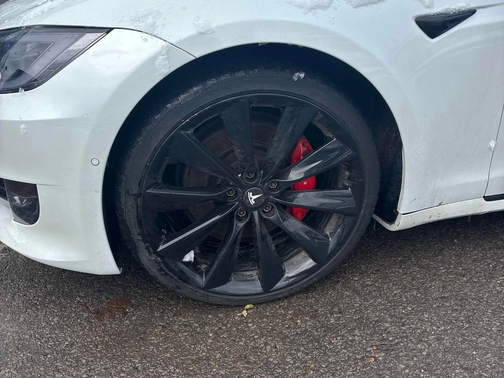Tesla Model S * Performance * CARFAX * БЕЗ ПЪРВОНАЧАЛНА ВНОСКА - изображение 7