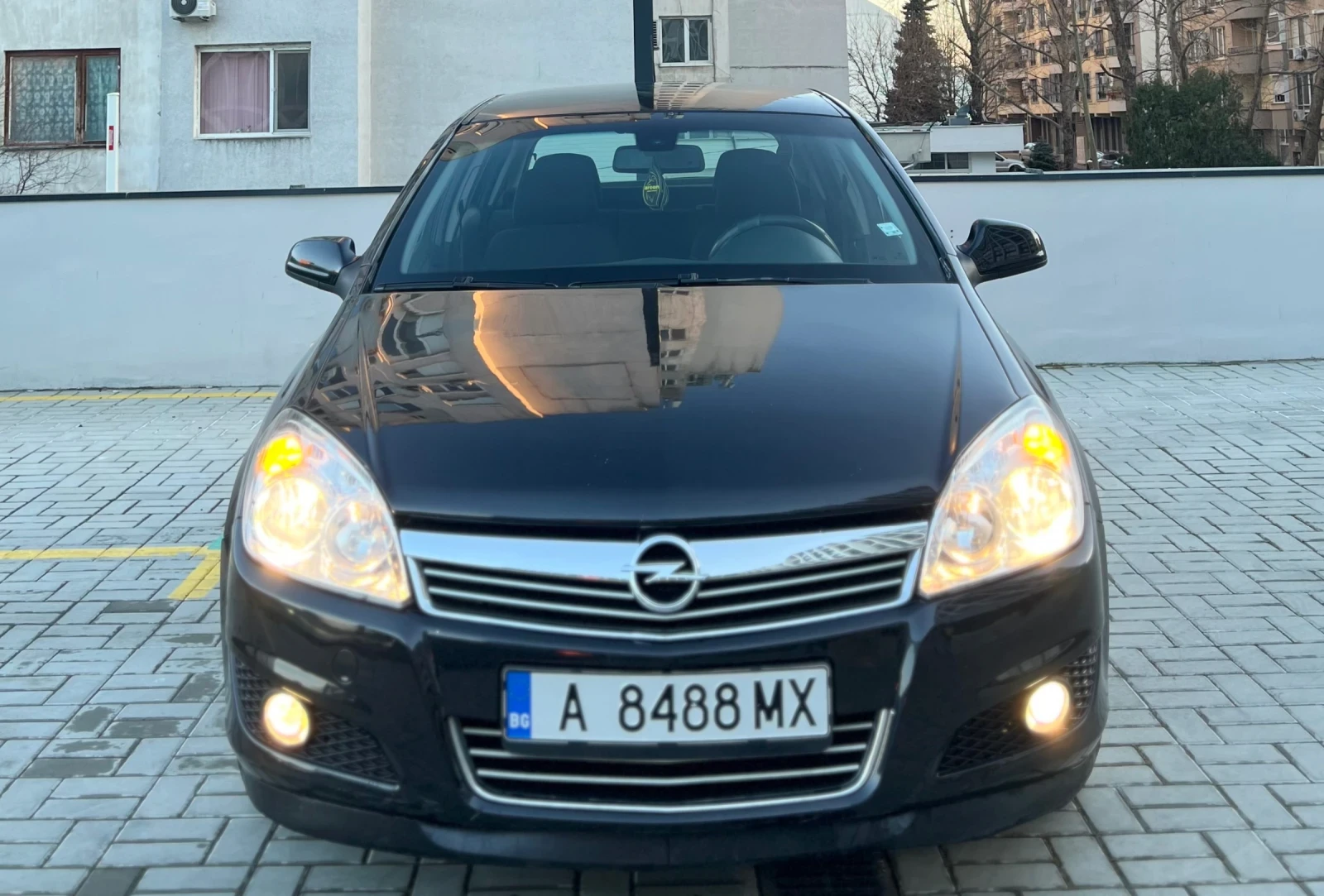 Opel Astra 1.7D 2010г Фейслифт - изображение 3
