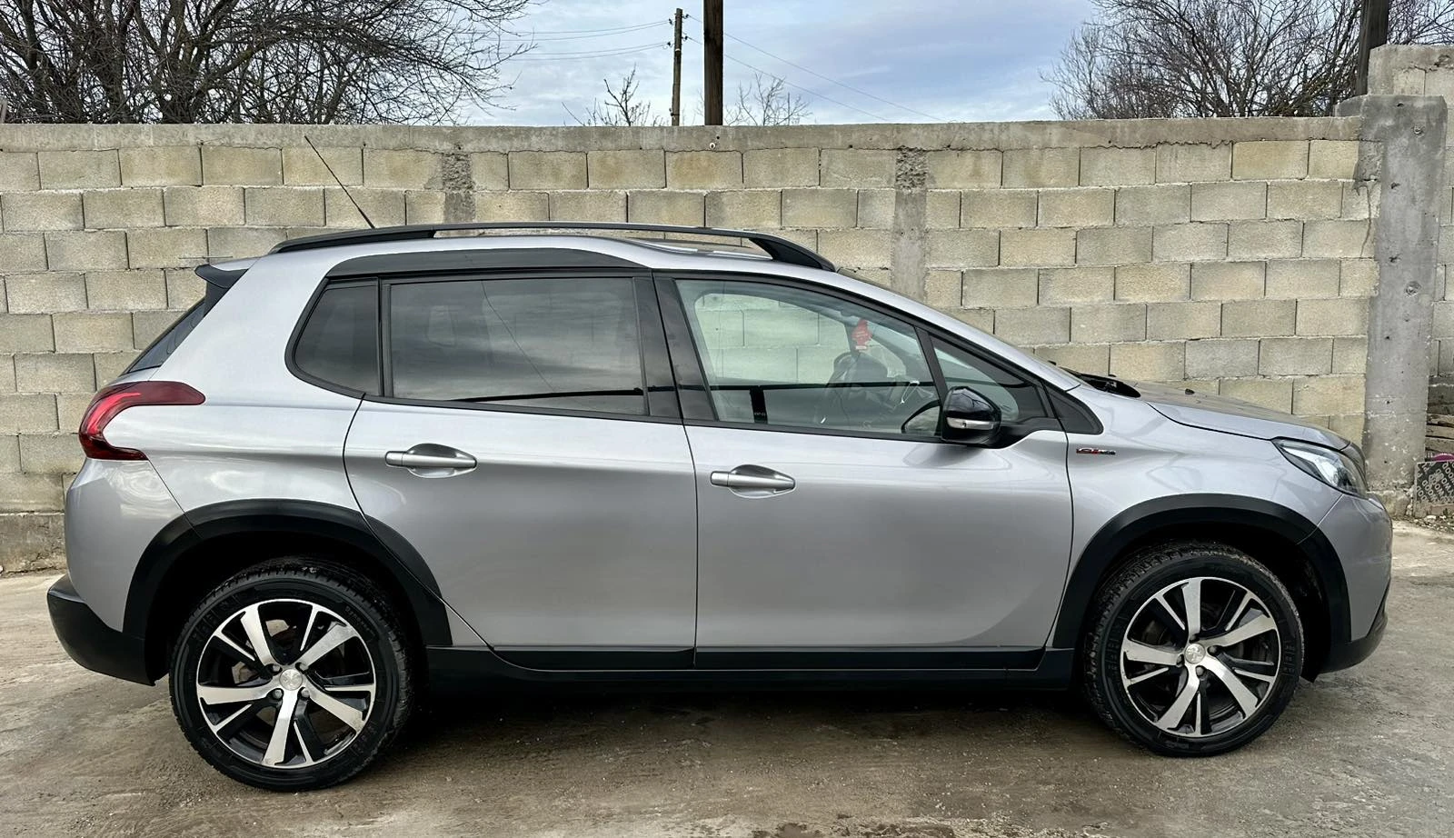 Peugeot 2008 1.6 Blue-HDi GT Line - изображение 7