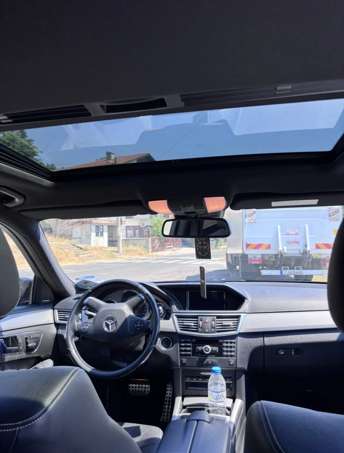 Mercedes-Benz E 350, снимка 4 - Автомобили и джипове - 53837558