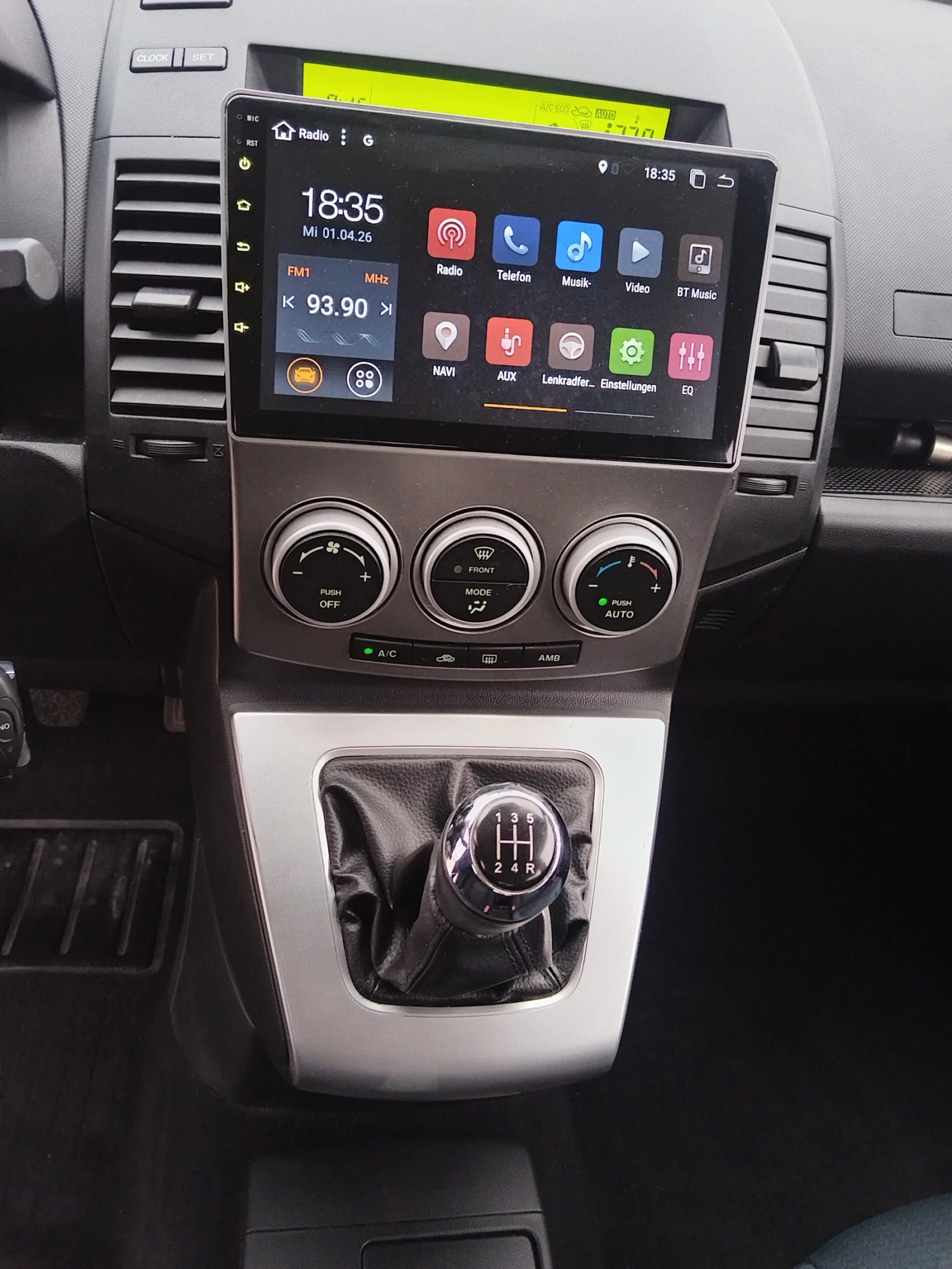 Mazda 5 1.8i , снимка 13 - Автомобили и джипове - 54059169