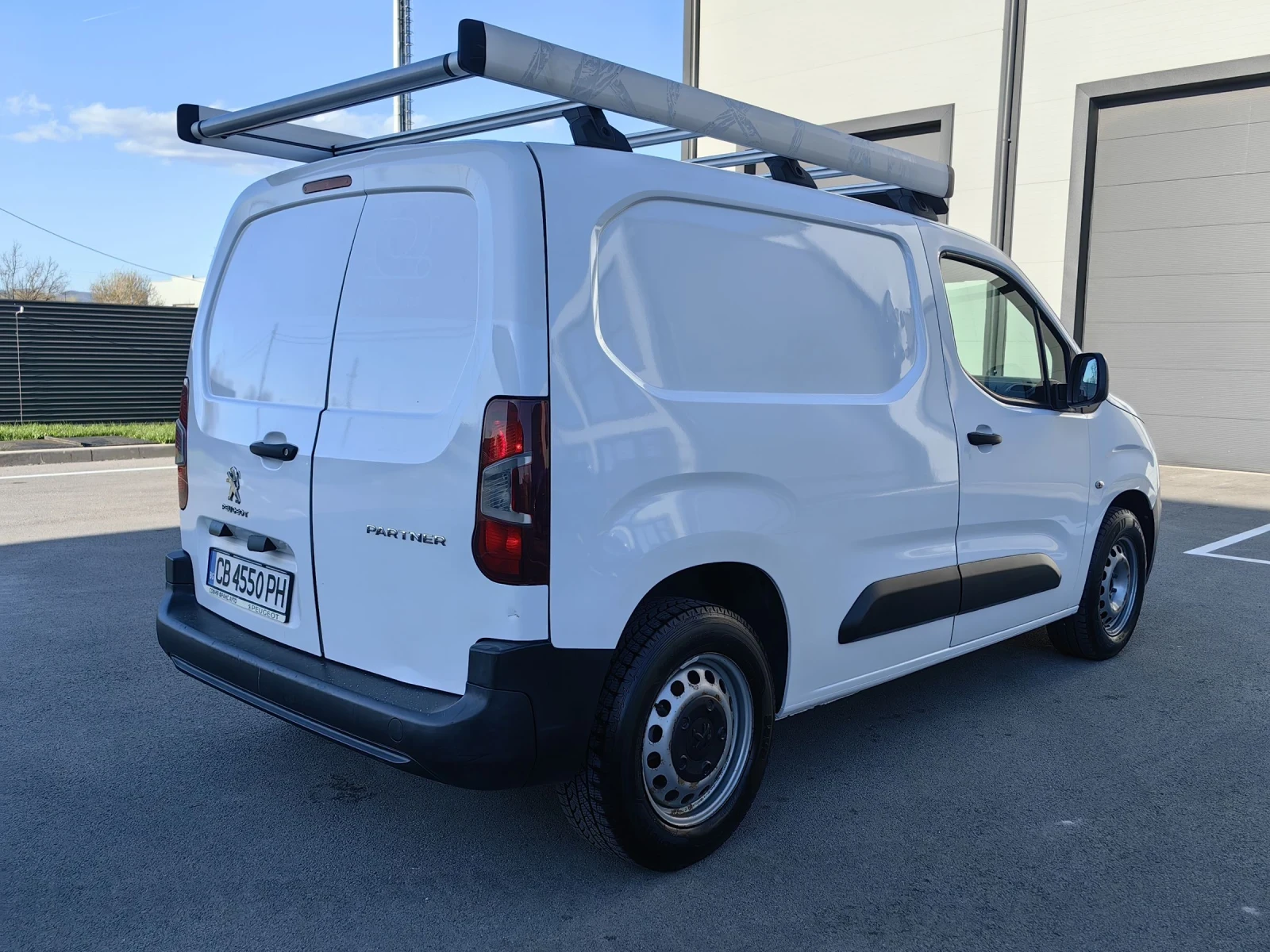 Peugeot Partner 1.5 HDI* EURO 6* N1, снимка 6 - Автомобили и джипове - 54221630