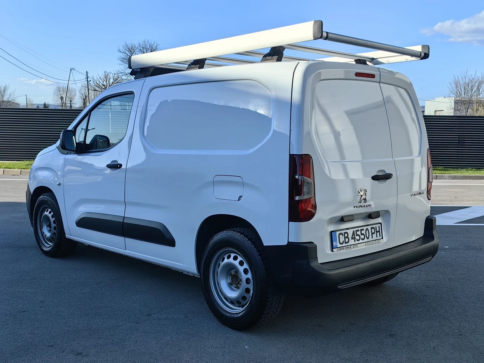 Peugeot Partner 1.5 HDI* EURO 6* N1, снимка 5 - Автомобили и джипове - 54221630