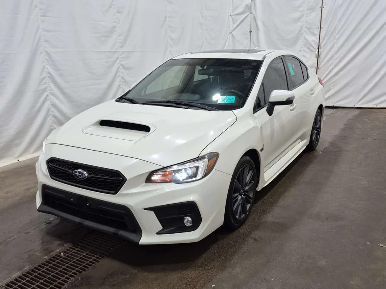 Subaru WRX * Sport Manual * CARFAX * БЕЗ ПЪРВОНАЧАЛНА ВНОСКА