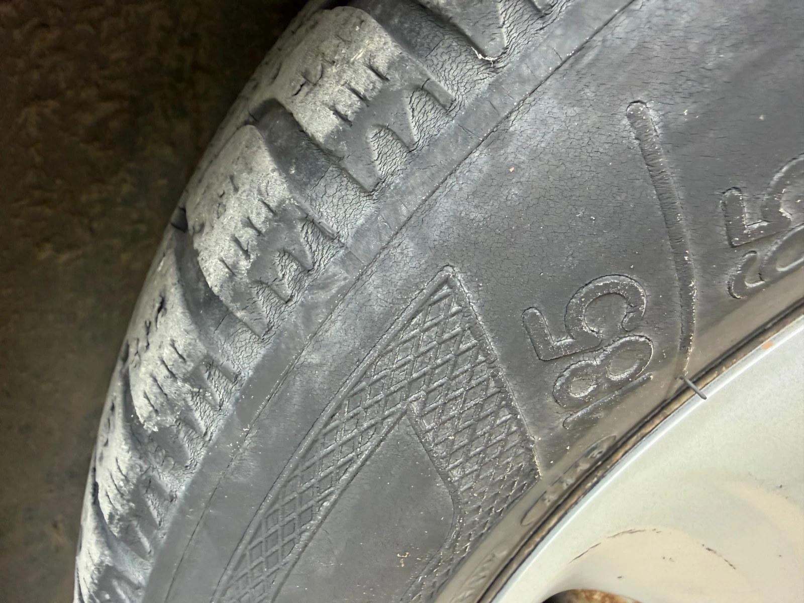 Mitsubishi Carisma 1.6, снимка 7 - Автомобили и джипове - 54998381