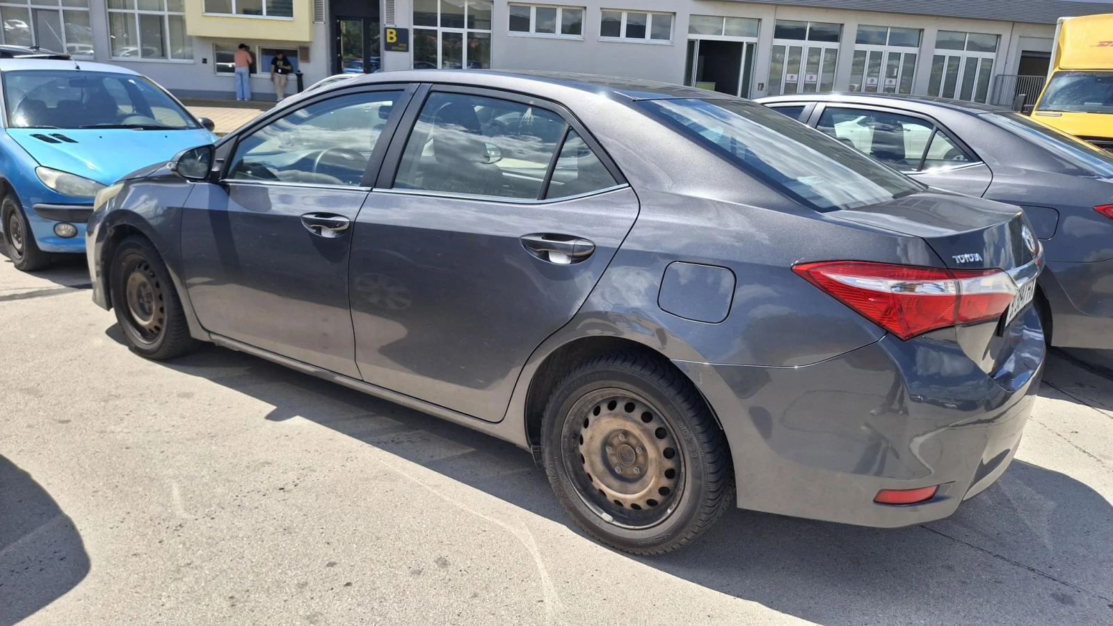 Toyota Corolla, снимка 2 - Автомобили и джипове - 55834595