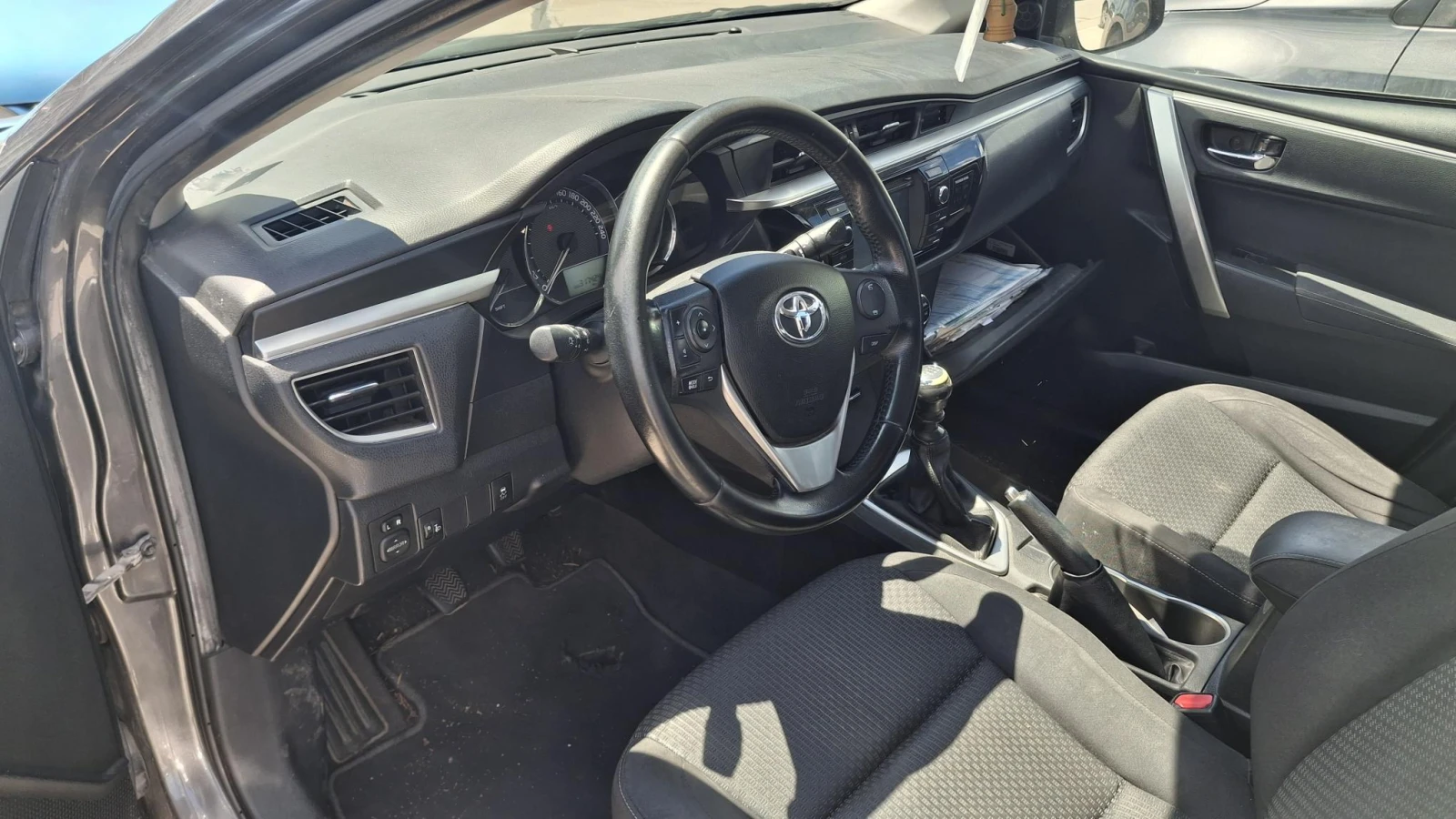 Toyota Corolla, снимка 5 - Автомобили и джипове - 55834595