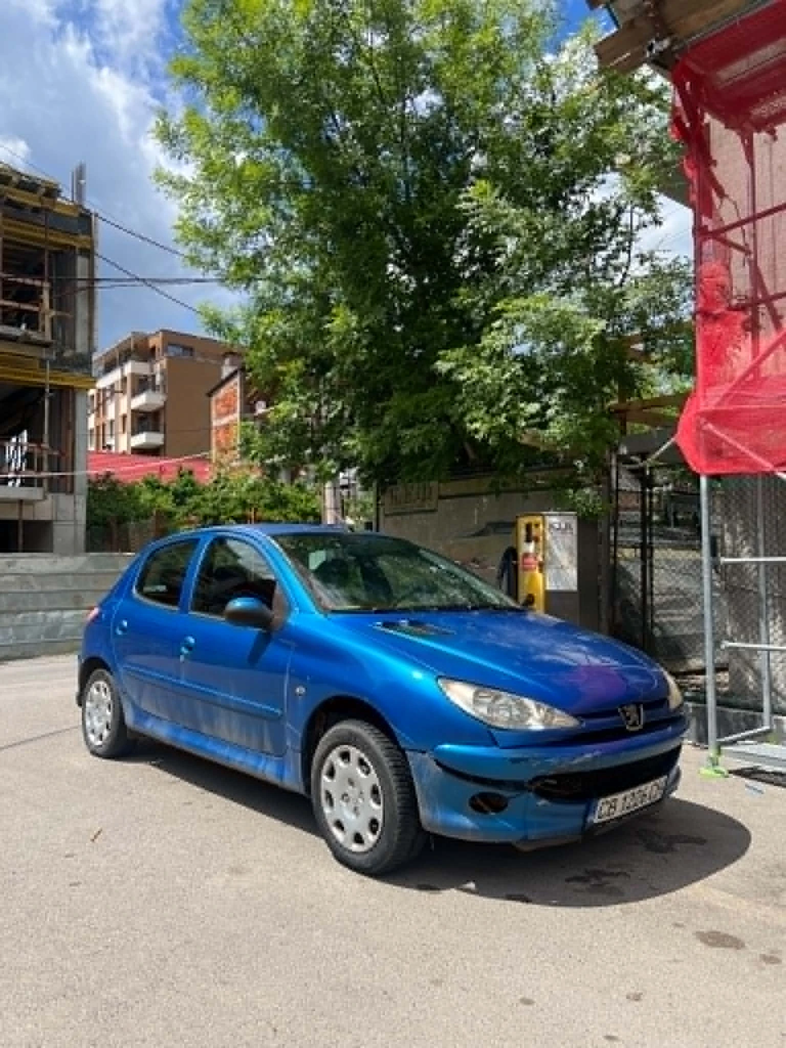 Peugeot 206 1, 1 клима, снимка 2 - Автомобили и джипове - 55076764