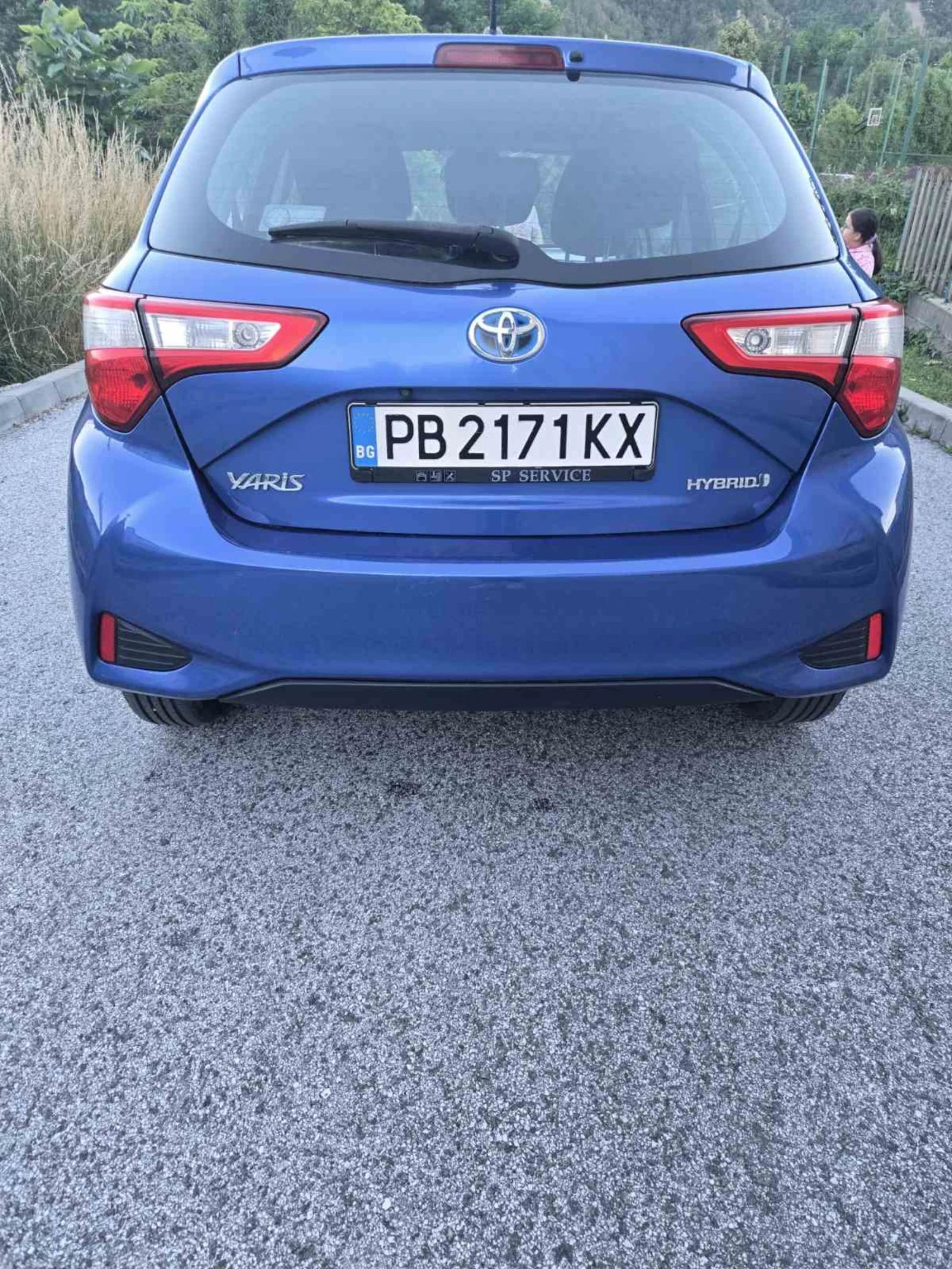 Toyota Yaris Хибрид , снимка 4 - Автомобили и джипове - 55190394