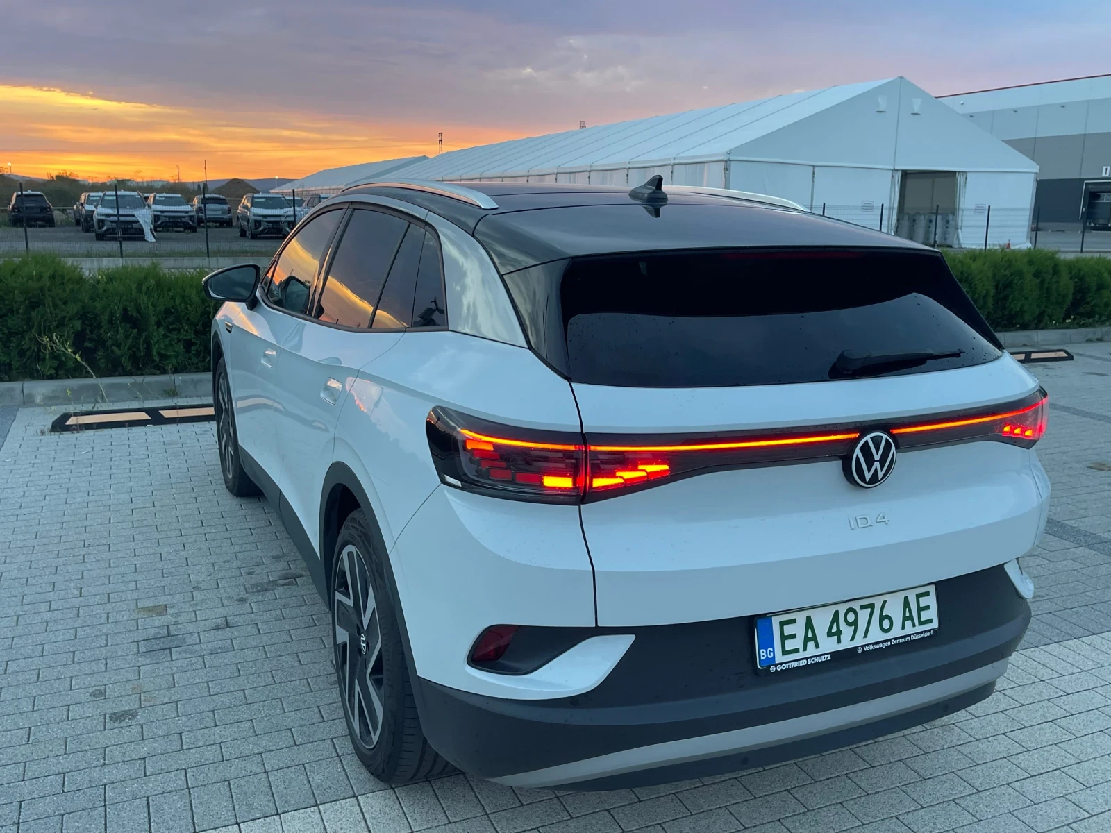 VW ID.4 Pro* 82Kw* Термопомпа, снимка 7 - Автомобили и джипове - 55366600