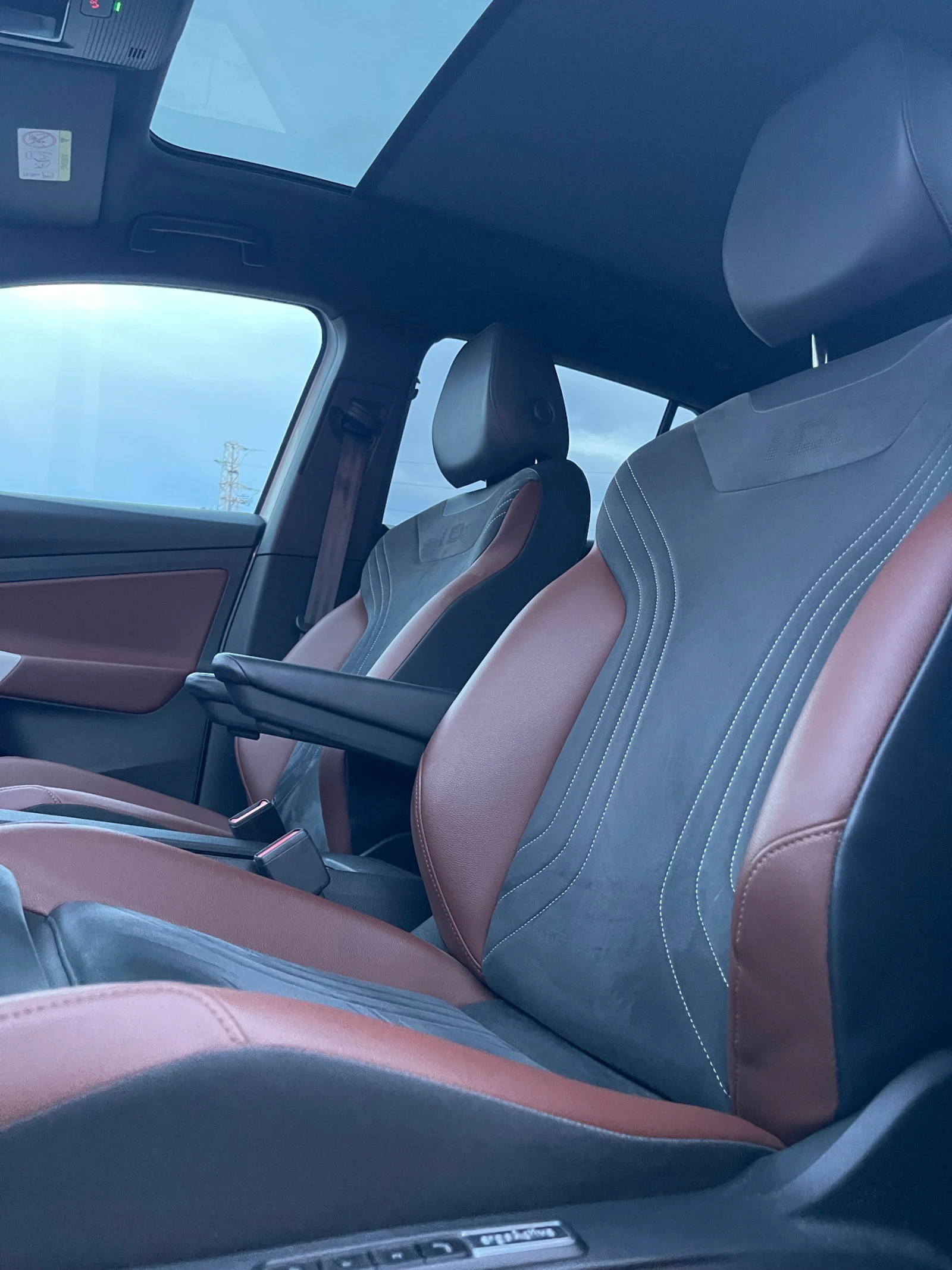 VW ID.4 Pro* 82Kw* Термопомпа, снимка 11 - Автомобили и джипове - 55366600