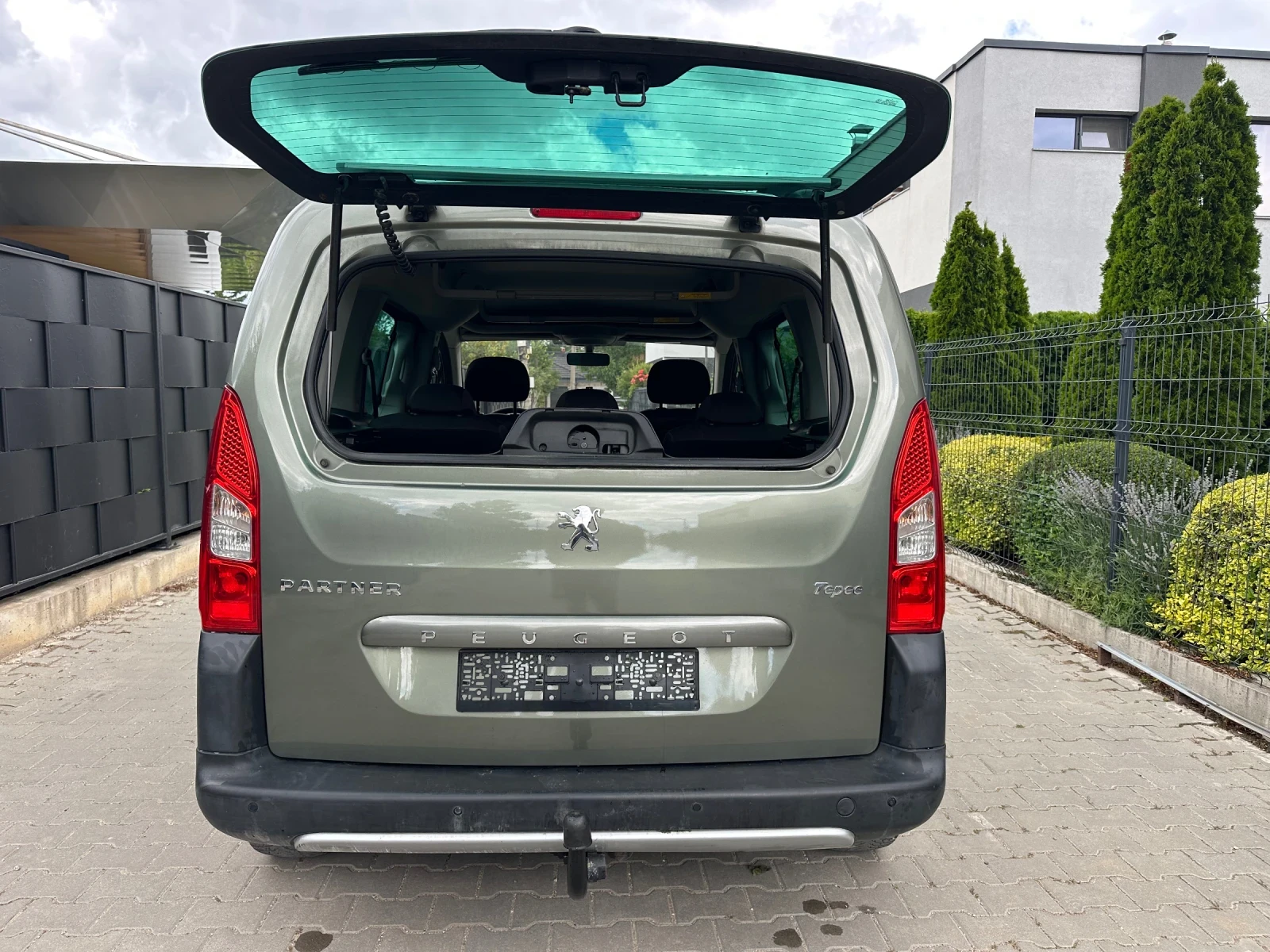 Peugeot Partner Tepe-HDI-112k.c, снимка 6 - Автомобили и джипове - 55452950