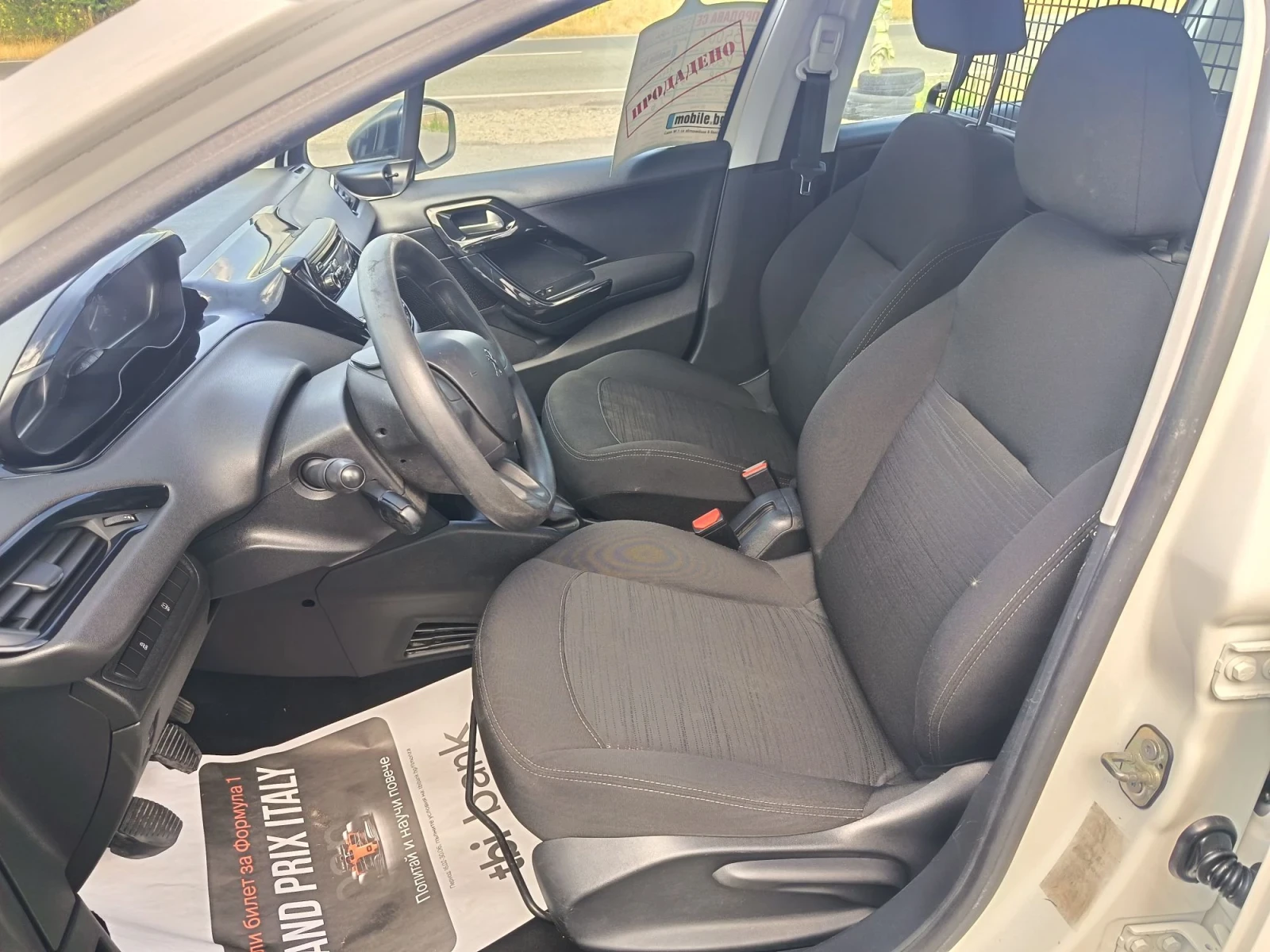 Peugeot 208 EURO 6 N 1 , снимка 10 - Автомобили и джипове - 55582984