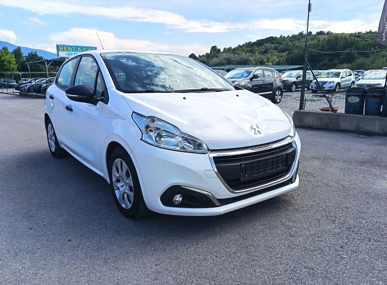 Peugeot 208 EURO 6 N 1 , снимка 3 - Автомобили и джипове - 55582984