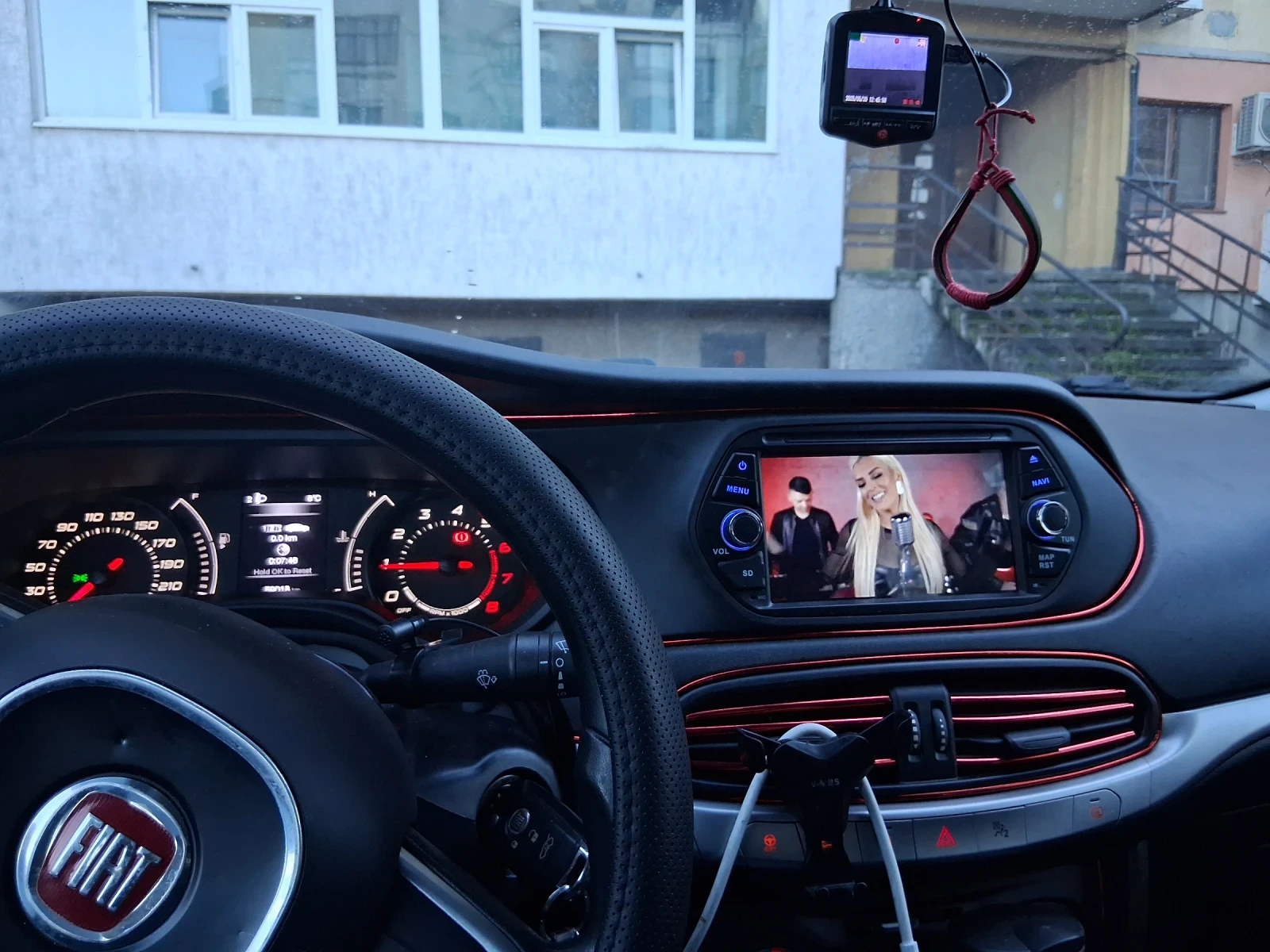Fiat Tipo Газ бензин, снимка 9 - Автомобили и джипове - 55778598