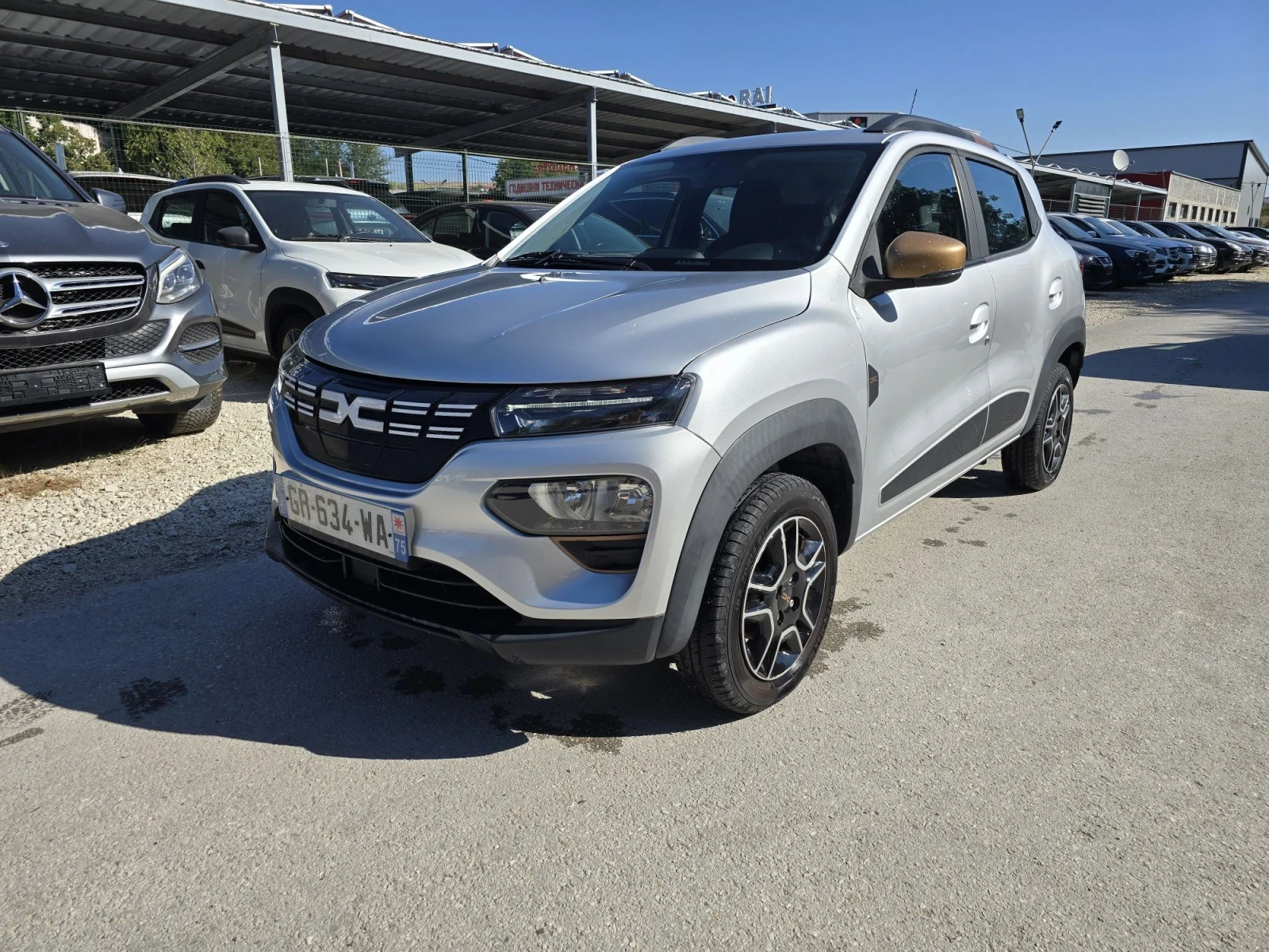 Dacia Spring Extreme 65  Гаранция Лизинг Франция