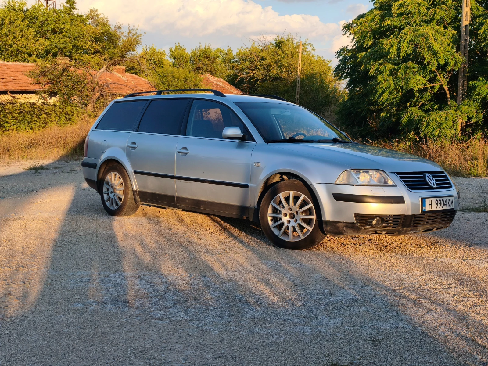 VW Passat 1.9 TDI AVF, снимка 5 - Автомобили и джипове - 56114128