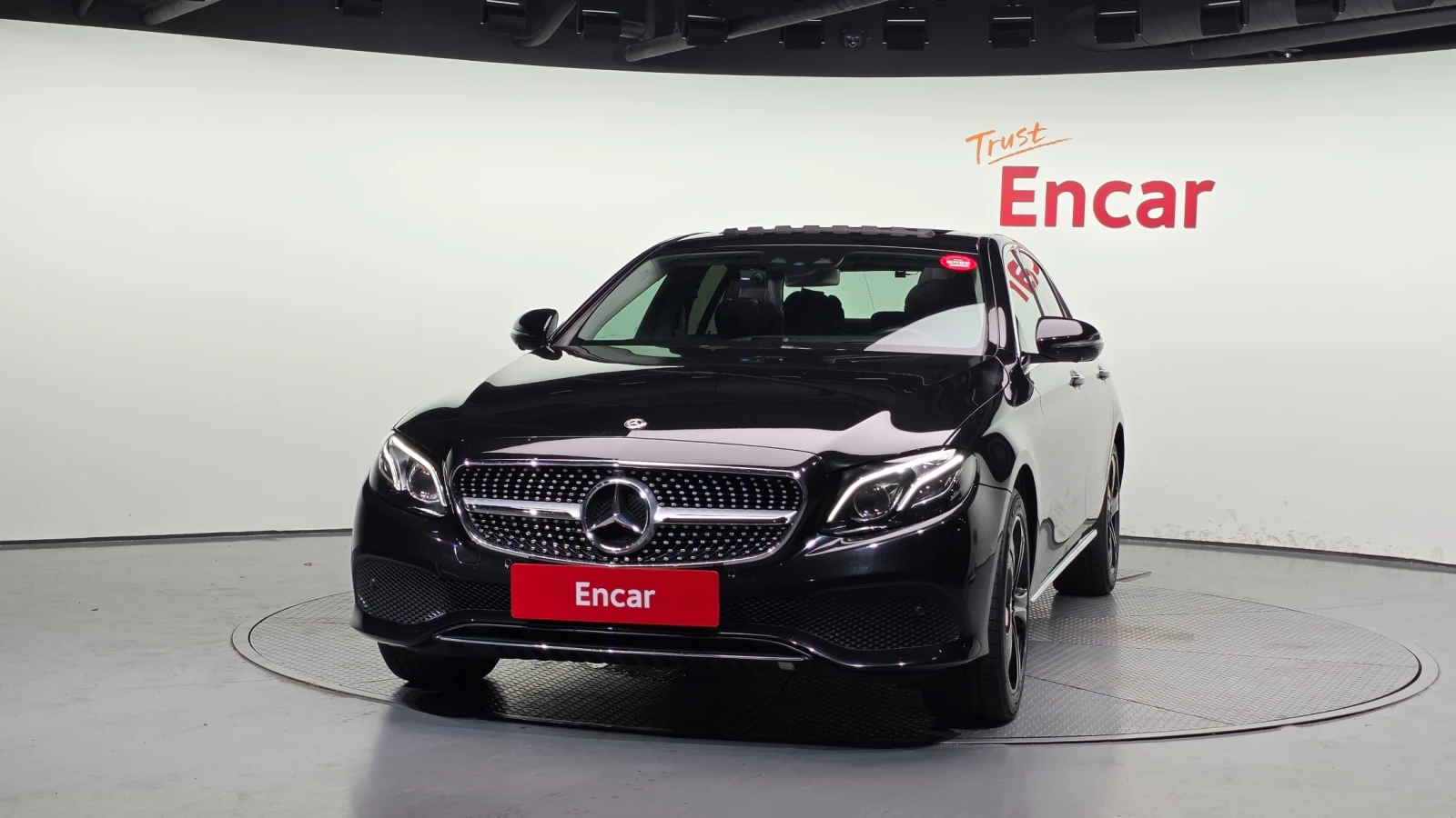 Mercedes-Benz E 300 КРАЙНА ЦЕНА ДО СОФИЯ, снимка 3 - Автомобили и джипове - 56166305