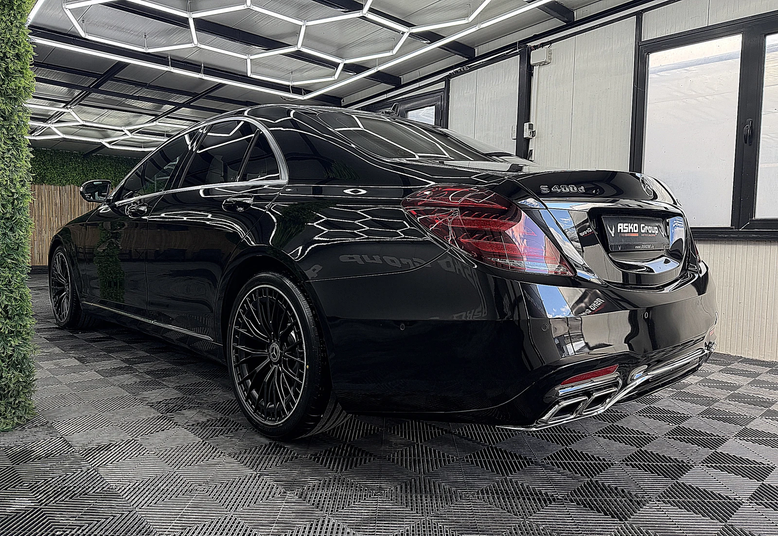 Mercedes-Benz S 400 4-MATIC/AMG-line/360-k/facelift/LONG/СОБСВЕН ЛИ-Г, снимка 4 - Автомобили и джипове - 56210461