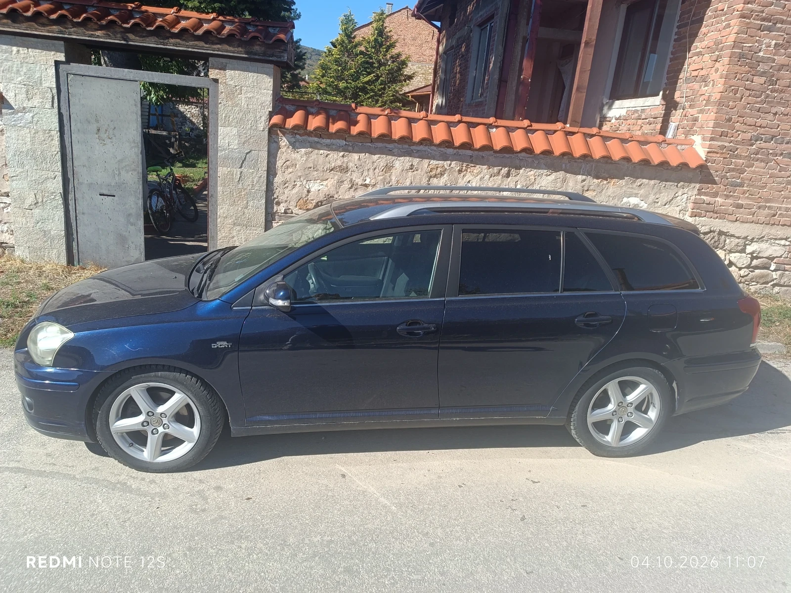 Toyota Avensis, снимка 2 - Автомобили и джипове - 56649540
