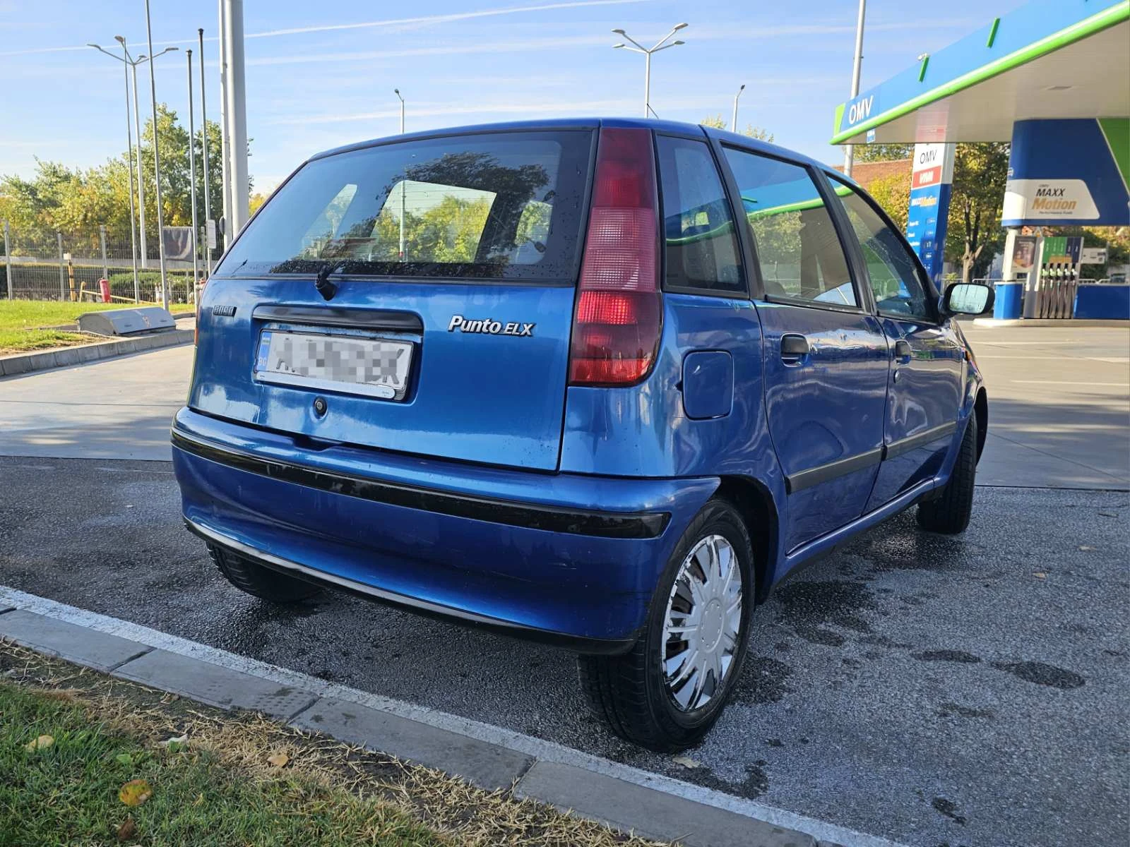 Fiat Punto, снимка 2 - Автомобили и джипове - 56658795