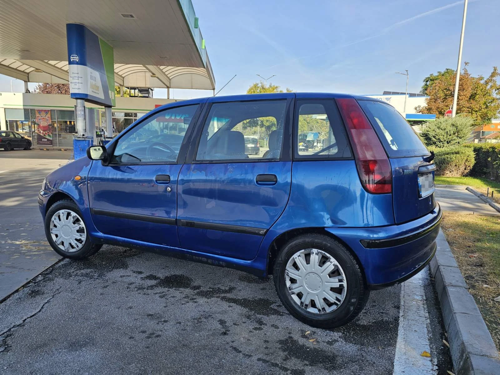 Fiat Punto, снимка 4 - Автомобили и джипове - 56658795
