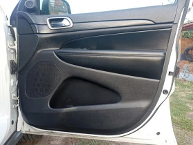 Jeep Grand cherokee LAREDO НОВА ЦЕНА 39900 лв., снимка 10