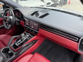 Porsche Cayenne GTS Coupe, снимка 13