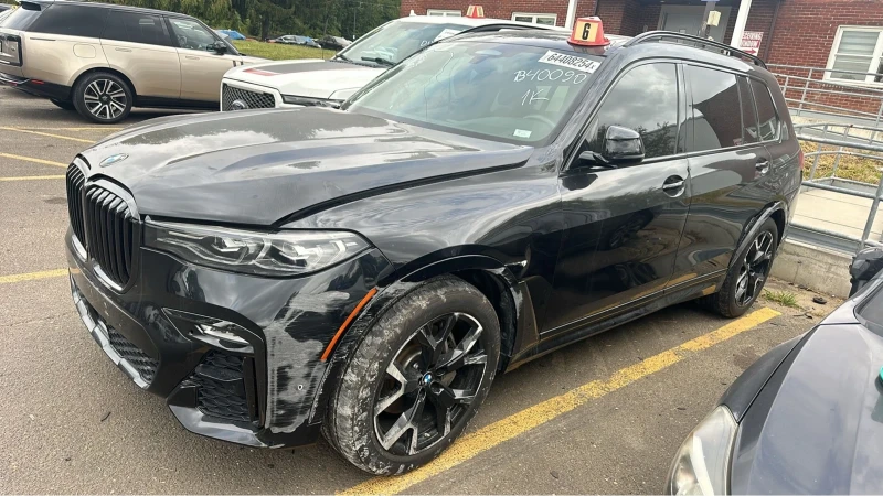 BMW X7 Спечелен, снимка 1 - Автомобили и джипове - 47975064