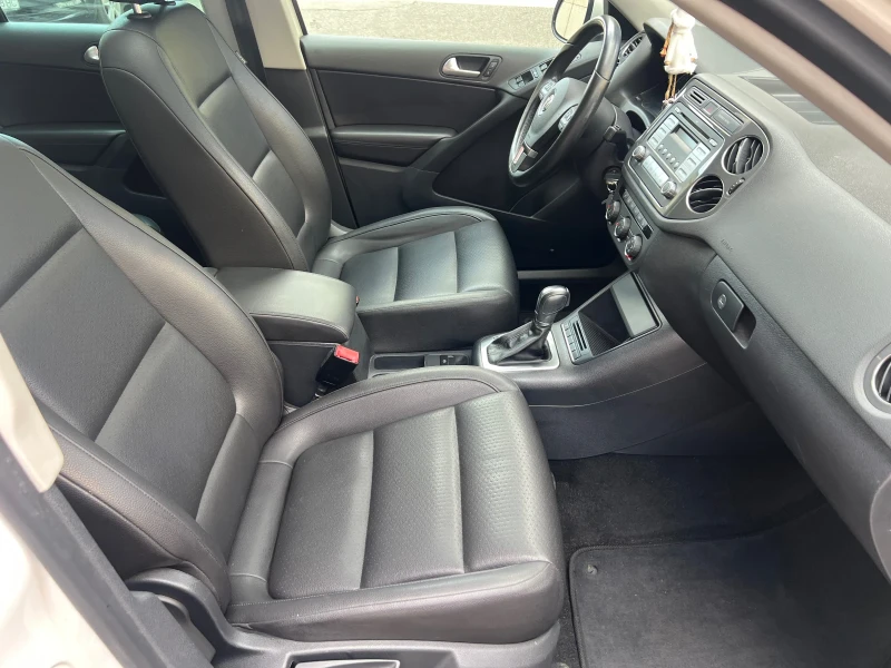 VW Tiguan 2.0 TSI 4MOTION, снимка 10 - Автомобили и джипове - 50983128