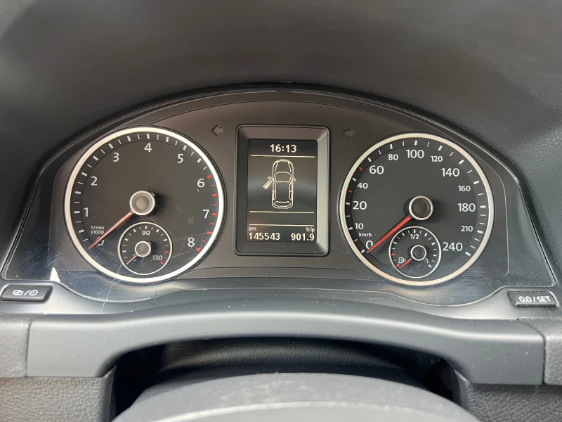 VW Tiguan 2.0 TSI 4MOTION, снимка 15 - Автомобили и джипове - 50983128
