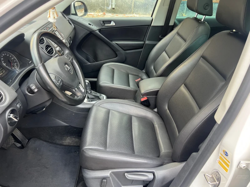 VW Tiguan 2.0 TSI 4MOTION, снимка 9 - Автомобили и джипове - 50983128
