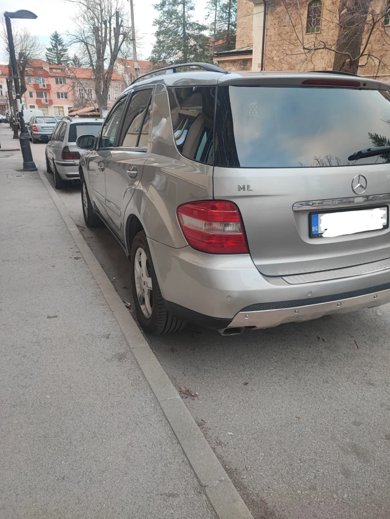 Mercedes-Benz ML 320 Offroad пакет, снимка 2 - Автомобили и джипове - 52709363