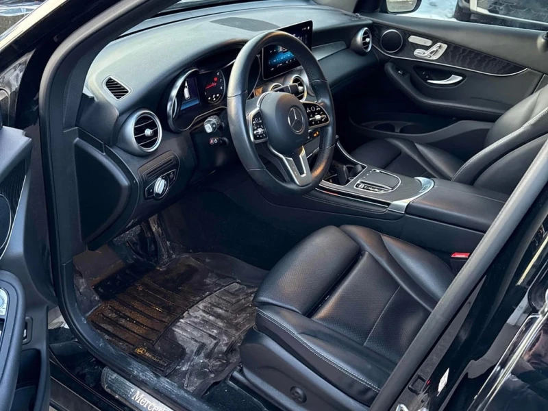 Mercedes-Benz GLC 300 2020 * CARFAX * БЕЗ ПЪРВОНАЧАЛНА ВНОСКА, снимка 7 - Автомобили и джипове - 53043380