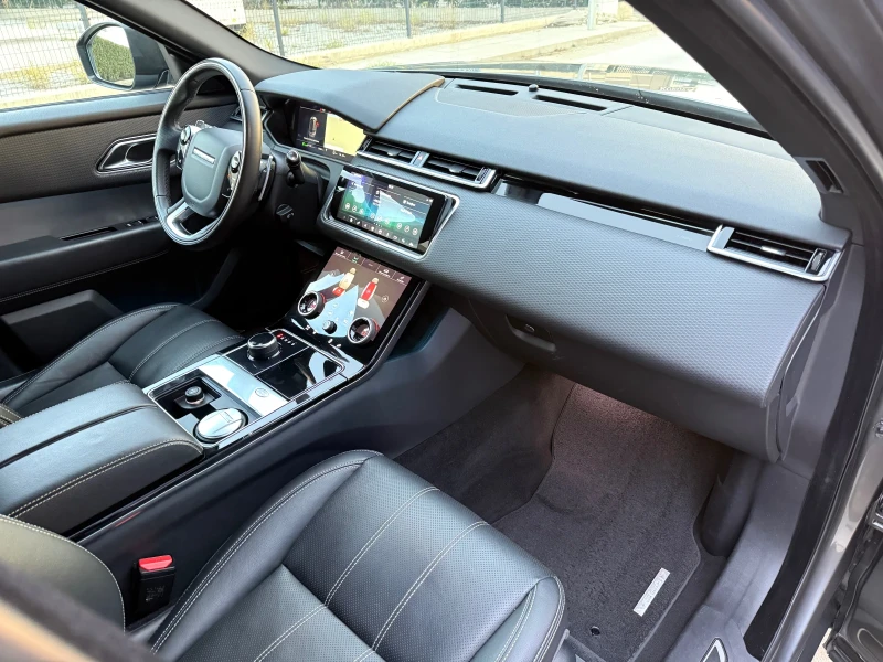 Land Rover Range Rover Velar R-Dynamic* Meridian* Digital* Подгрев* ПълСервИСТО, снимка 9 - Автомобили и джипове - 53340498