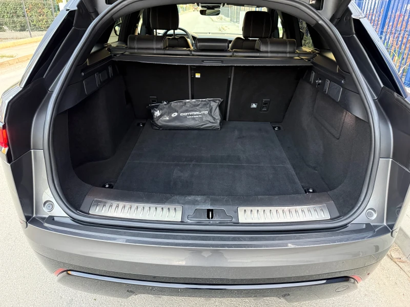 Land Rover Range Rover Velar R-Dynamic* Meridian* Digital* Подгрев* ПълСервИСТО, снимка 4 - Автомобили и джипове - 53340498