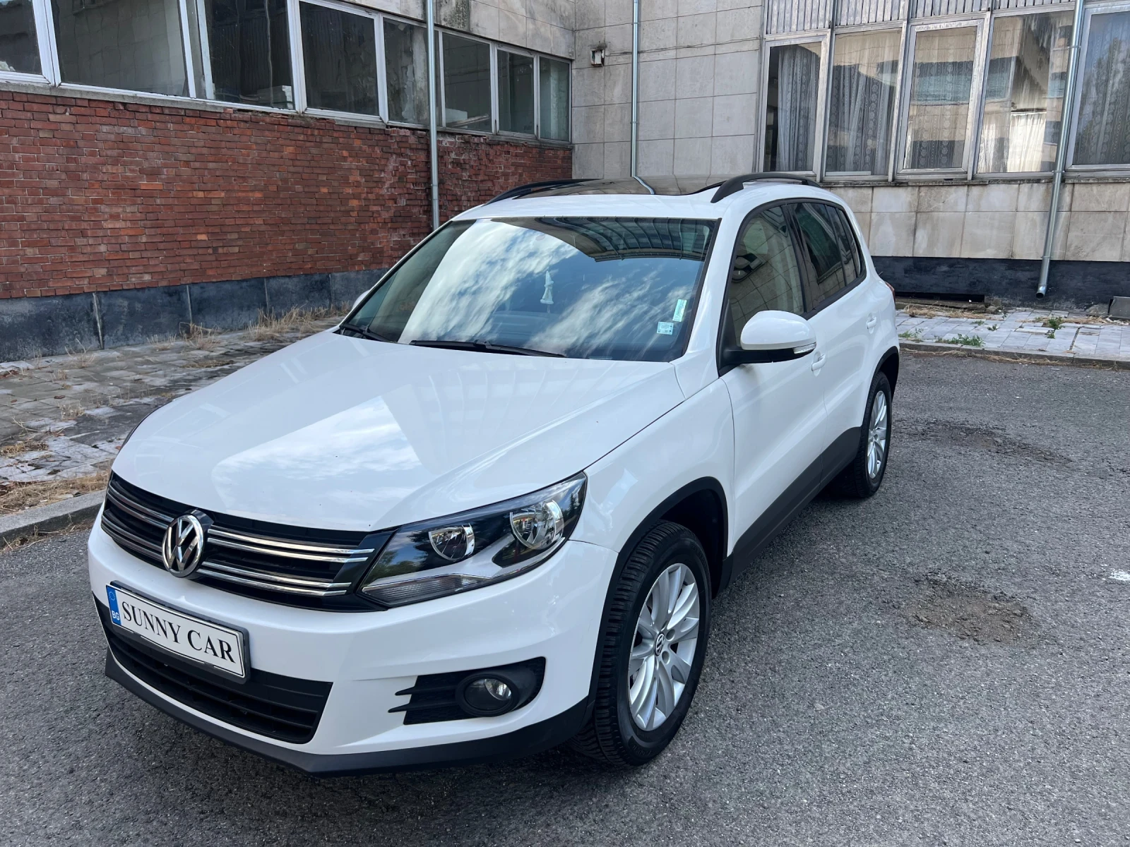 VW Tiguan 2.0 TSI 4MOTION, снимка 1