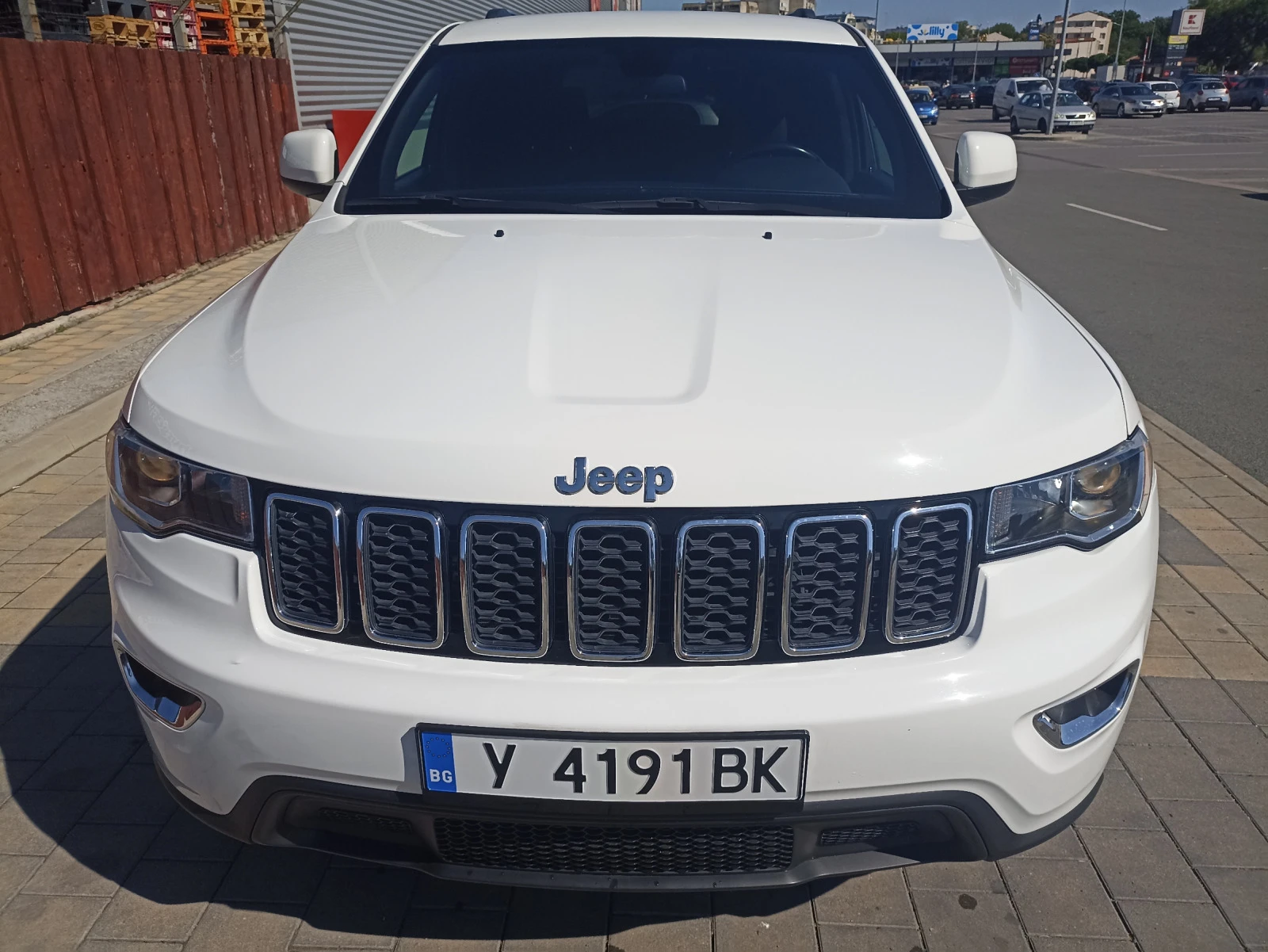 Jeep Grand cherokee LAREDO E | Mobile.bg   1