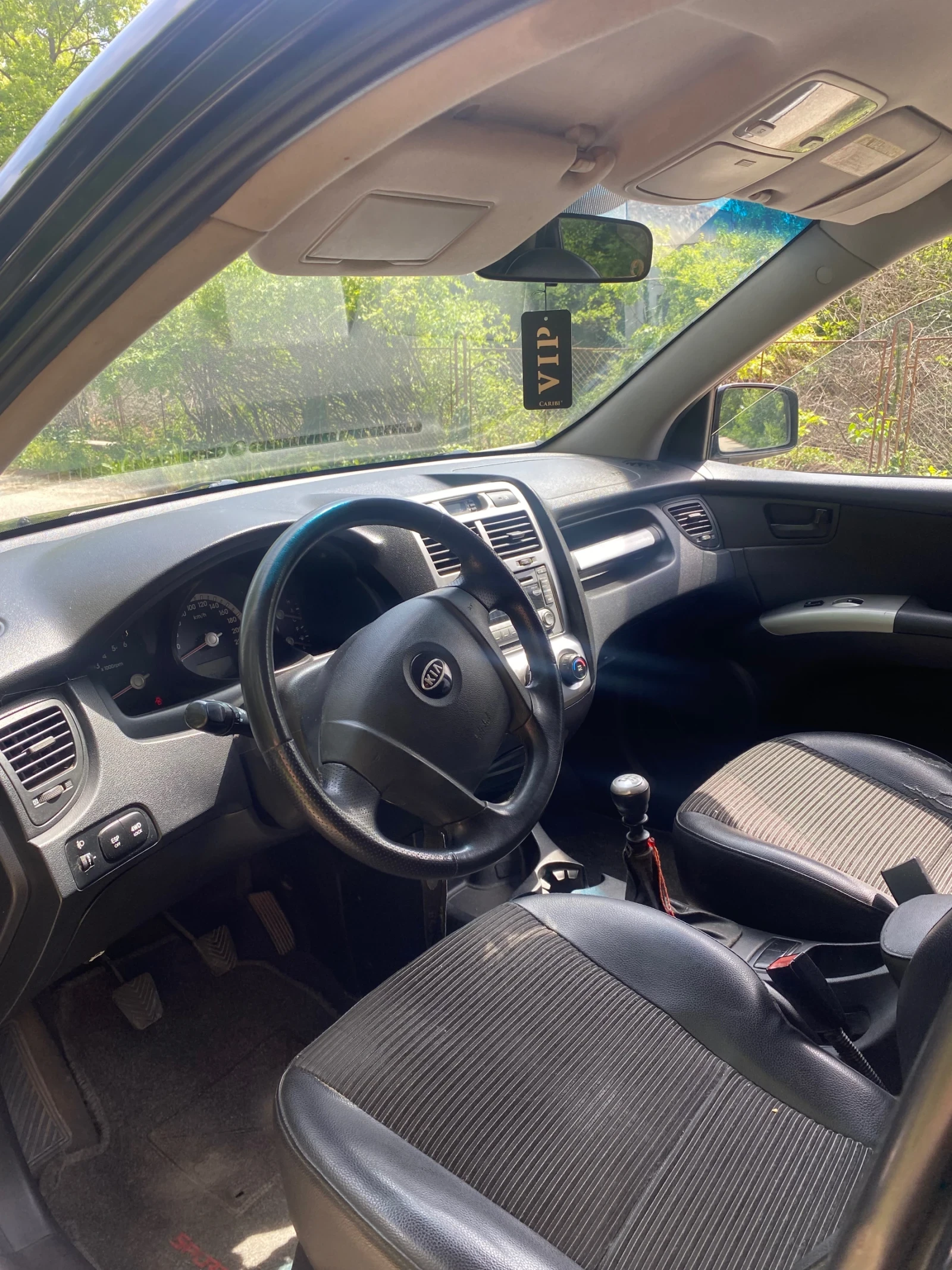 Kia Sportage 2.0crdi 140 - изображение 2