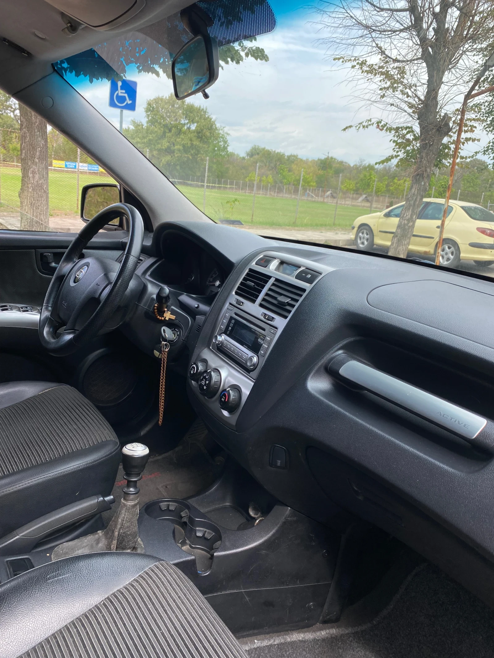 Kia Sportage 2.0crdi 140 - изображение 6