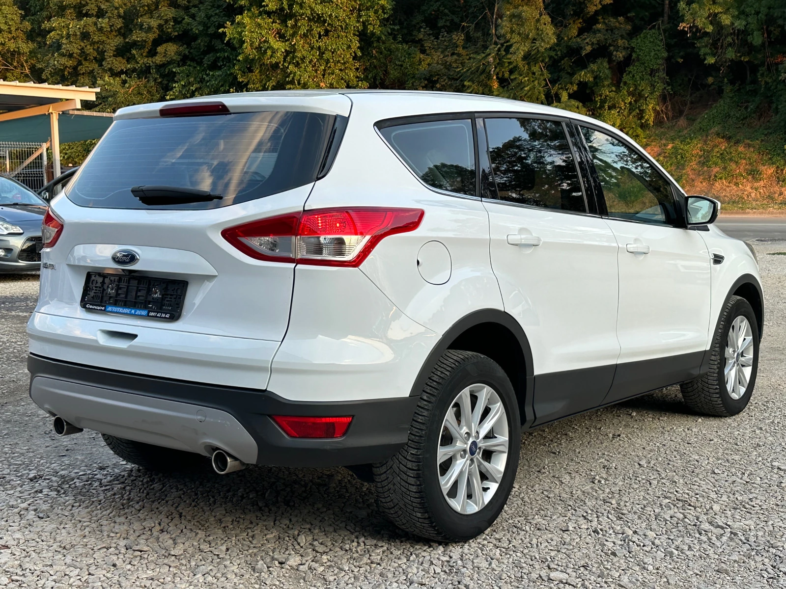 Ford Kuga 2.0TDCI* Avtomat* Navi* TOP - изображение 5