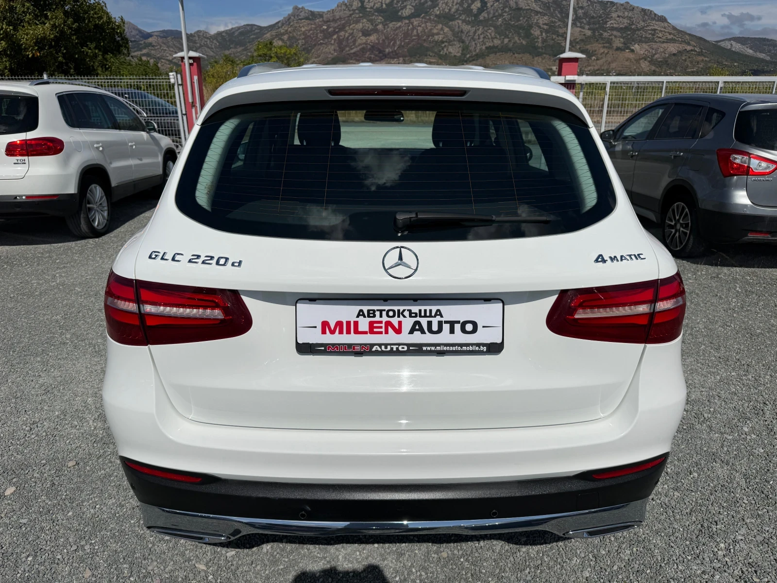 Mercedes-Benz GLC 220 (КАТО НОВА)^(4-MATIC) - изображение 7