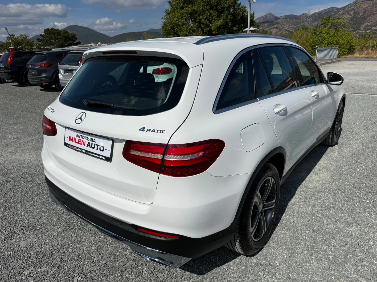 Mercedes-Benz GLC 220 (КАТО НОВА)^(4-MATIC) - изображение 6