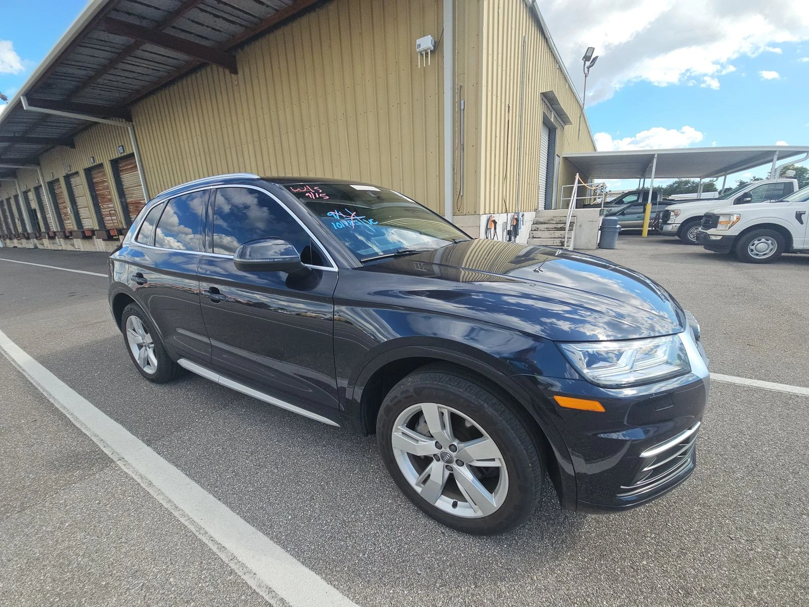 Audi Q5 MATRIX* KEYLESS* PANO* DIGITAL* APPLECARPLAY - изображение 3