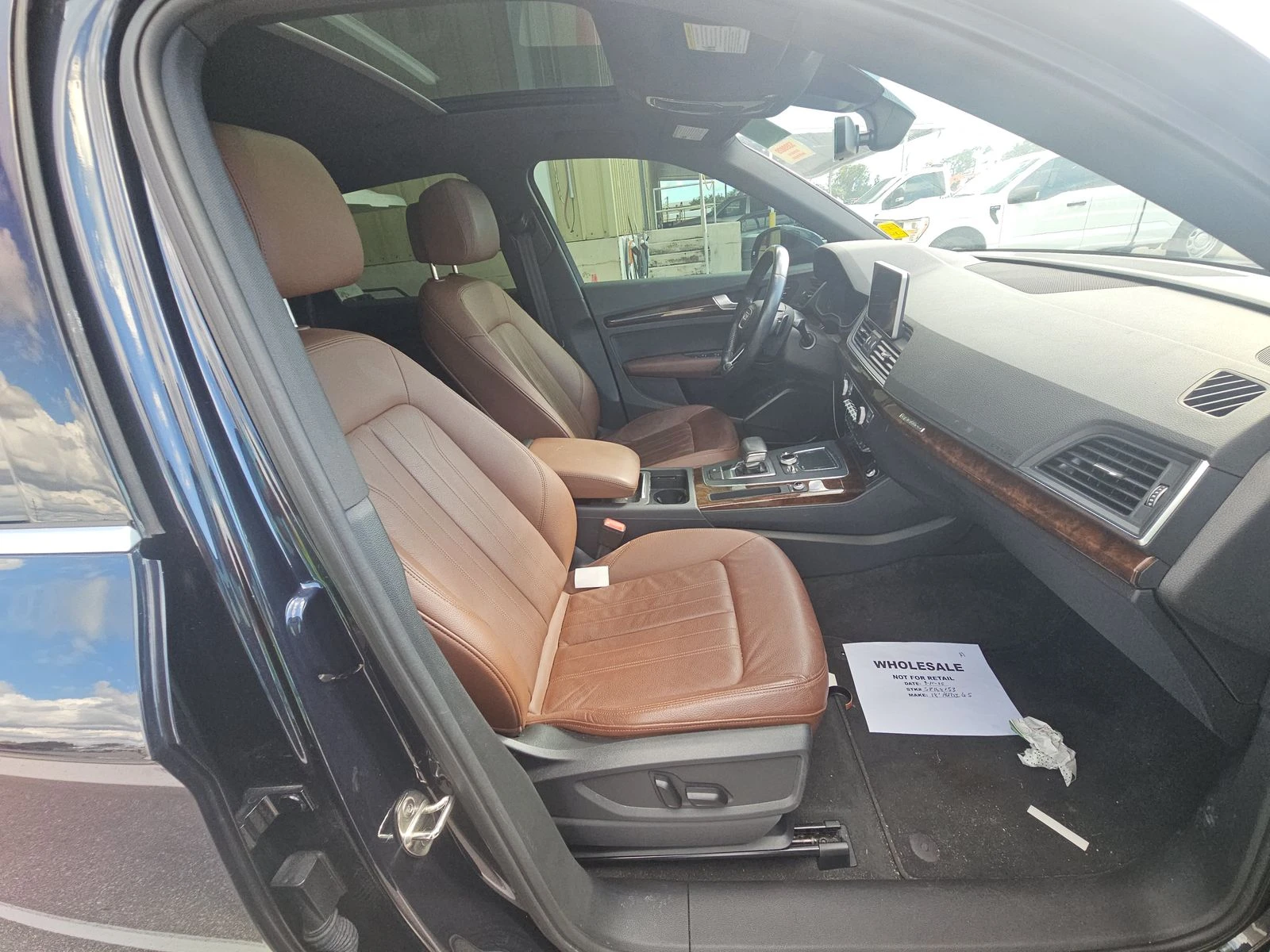 Audi Q5 MATRIX* KEYLESS* PANO* DIGITAL* APPLECARPLAY - изображение 10