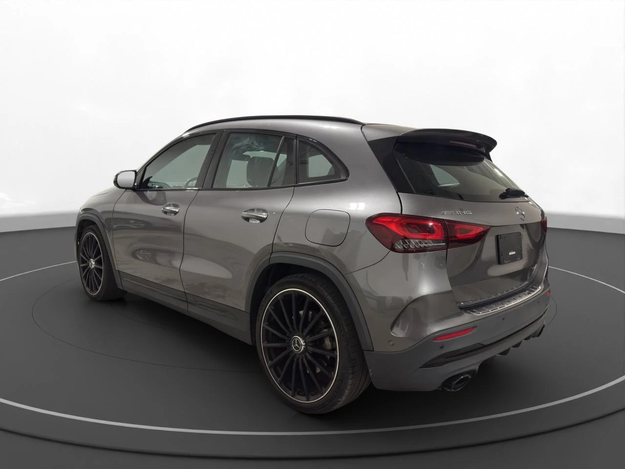 Mercedes-Benz GLA 35 AMG 4Matic - изображение 5