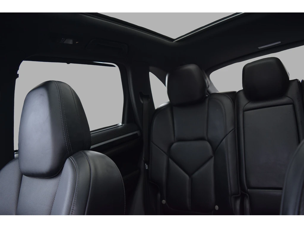 Porsche Cayenne * Diesel AWD Navi Panoramic Sunroof Blind Spot * C | Mobile.bg   16