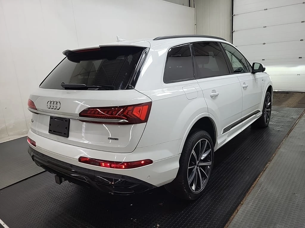 Audi Q7 * MATRIX* TECHNIK * CARFAX *  - изображение 3