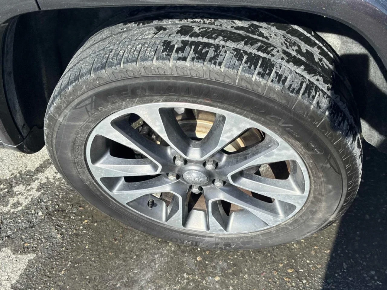 Jeep Grand cherokee Overland* AWD* Подгрев* Обдух* Пано* Камера, снимка 14 - Автомобили и джипове - 53751935