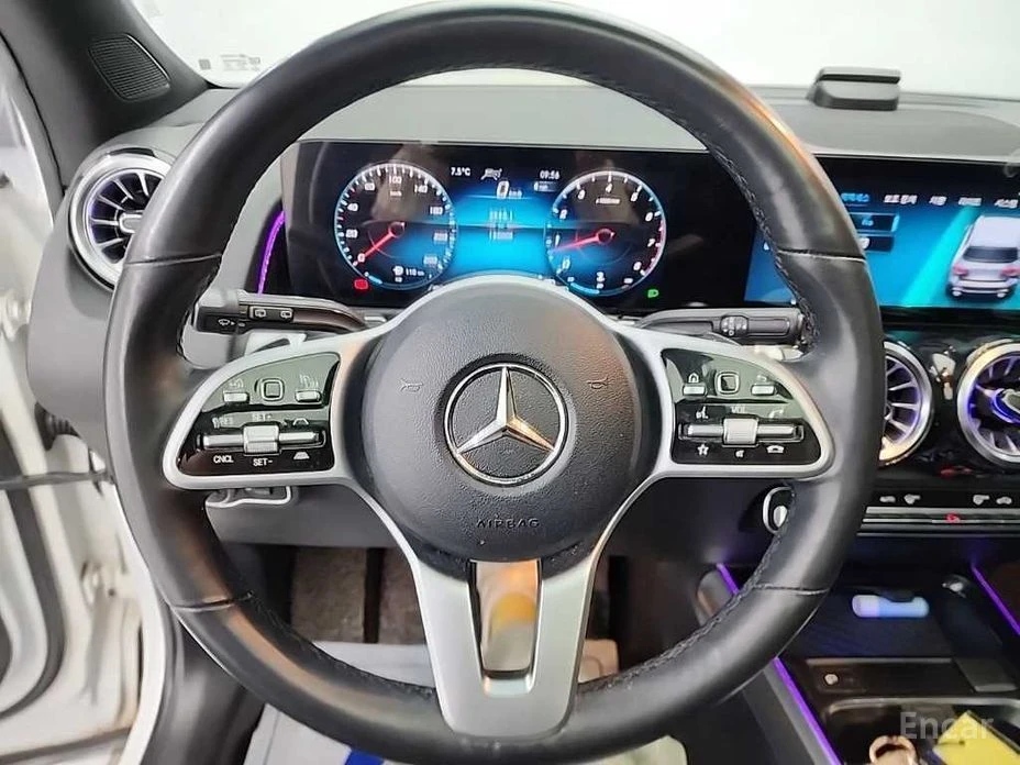 Mercedes-Benz GLB, снимка 9 - Автомобили и джипове - 53884313